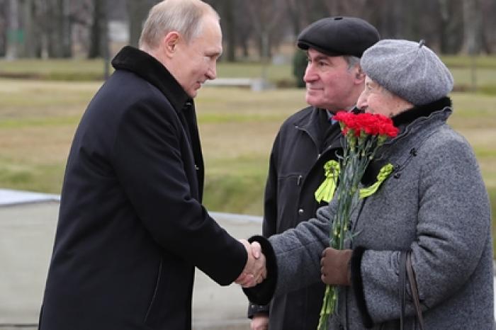 Путин пообещал выплатить ветеранам по 75 тысяч рублей к 75-летию Победы