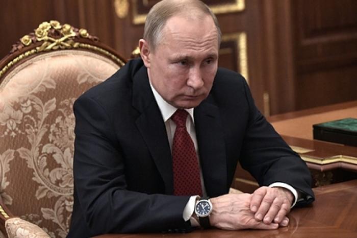 Путин создал рабочую группу по подготовке поправок в Конституцию