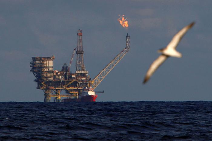 Россия приблизилась к рекордному уровню добычи нефти