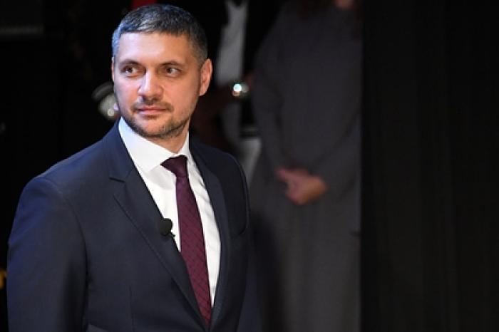 Российский губернатор зачитал рэп