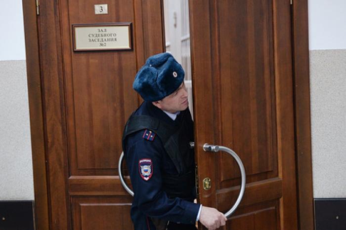 Российский суд обязал детей-сирот оплатить кредиты умершей матери