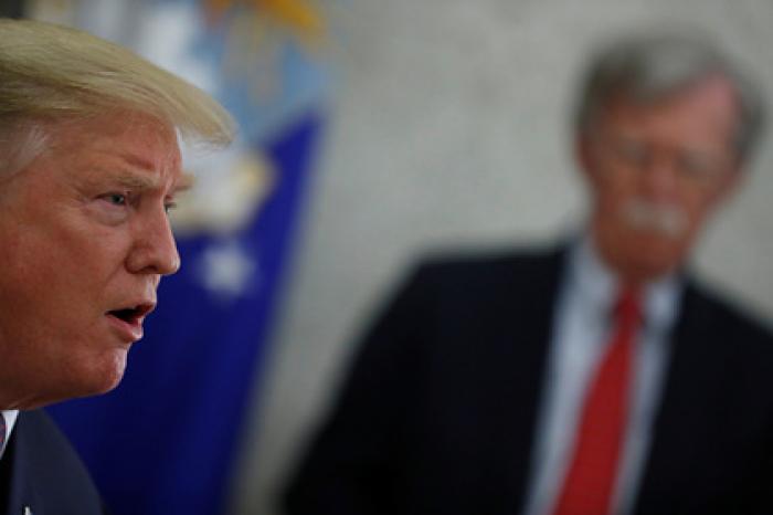 Трамп указал на способность Болтона развязать «шестую мировую войну»