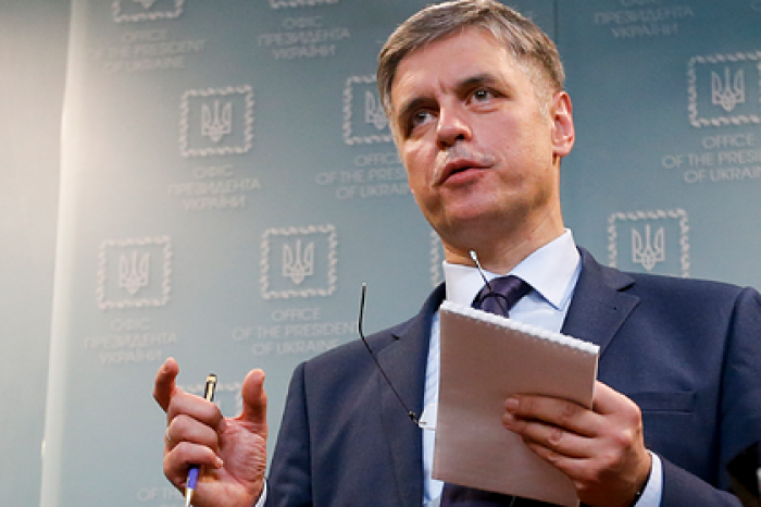Украина призвала иностранных советников помогать в развитии ее армии