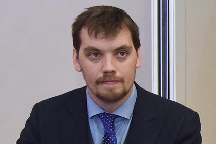Высокие зарплаты украинских чиновников объяснили борьбой с коррупцией