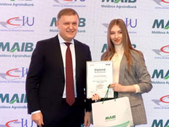 30 СТУДЕНТОВ МОЛДОВЫ ПОЛУЧИЛИ ПРЕМИИ MAIB В РАМКАХ ПРОГРАММЫ „BURSE PENTRU VIITORUL TĂU”