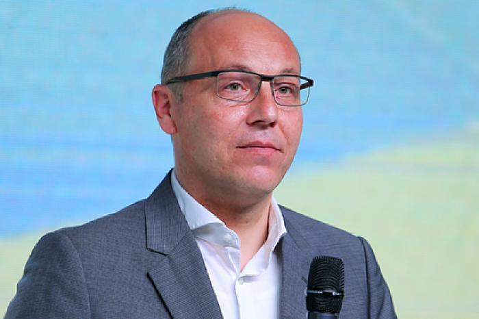 Бывший спикер Рады после допроса сравнил Украину с зазеркальем