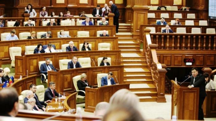 Депутаты ПДС, ППДП и ДПМ выдвинули условие ПСРМ в вопросе снижения зарплат парламентариев