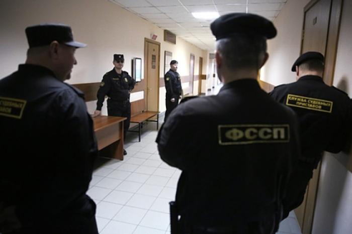 Долги россиян по алиментам достигли исторического максимума