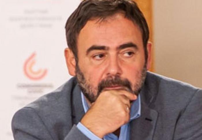 МАРК ТКАЧУК: ПОЛИТИЧЕКСИЕ РОКИРОВКИ И РАДИКАЛИЗМ В ИНТЕРЕСАХ МЕНЬШИНСТВА НЕОБХОДИМО ПРЕКРАТИТЬ