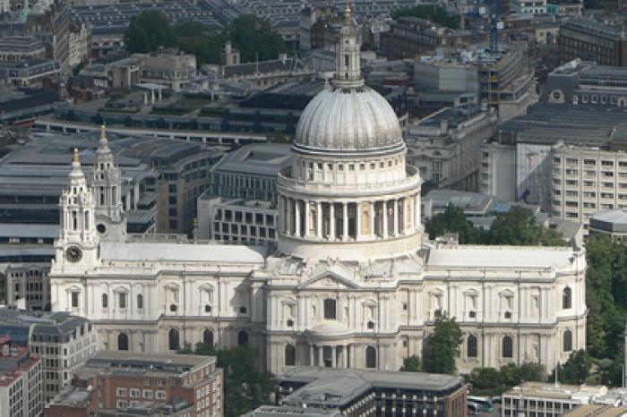 Сторонница ИГ призналась в планах взорвать собор в Лондоне