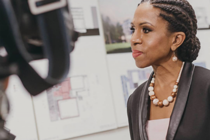 Телеведущая Елена Ханга разъяснила отношение к своей пенсии