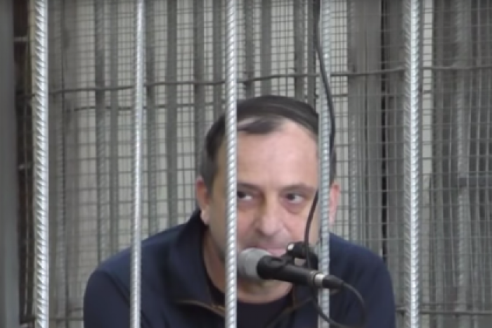 Запытавшему до смерти россиянина бывшему майору МВД смягчили наказание