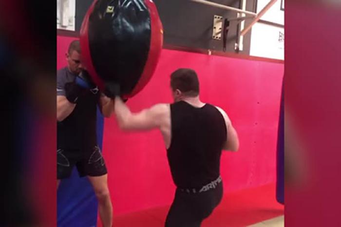 Бывший боец UFC Мирко Филипович показал «пугающую» форму