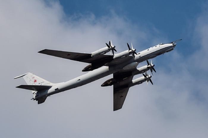 Истребители США сопроводили российские Ту-142 на Аляске