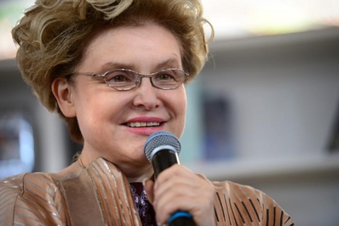 Малышева рассказала об уехавших в США сыновьях