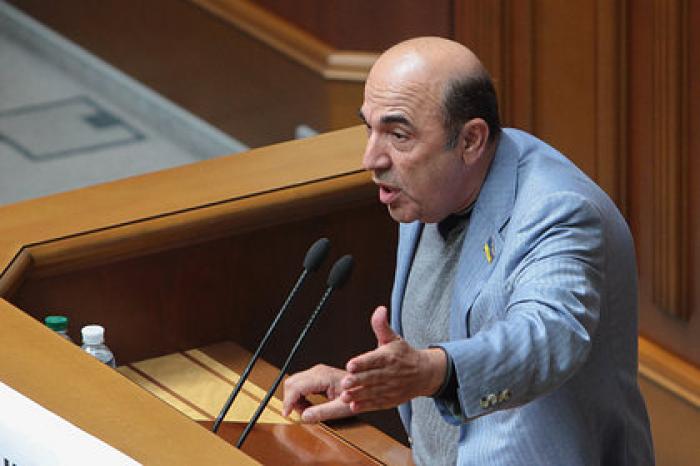 На Украине призвали попросить помощи у России из-за коронавируса