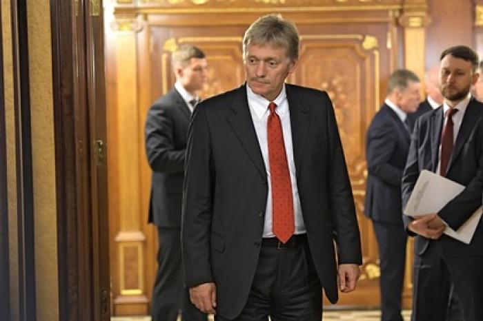 Песков опроверг свой перевод на удаленку