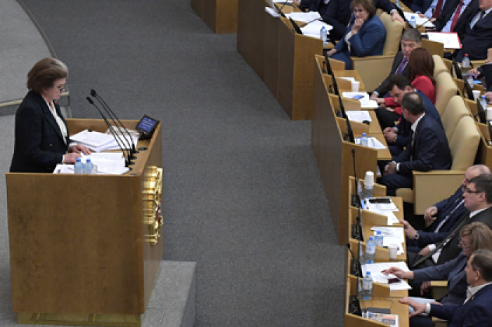 Поправку о президентских сроках внесли в Госдуму