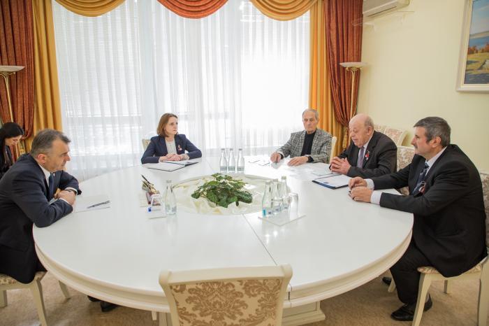 Prim-ministrul a discutat cu reprezentanții Asociației Pensionarilor
