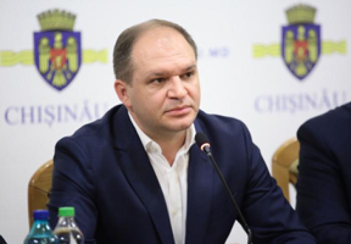 ПРИМАР КИШИНЕВА ОТВЕТИЛ НА КРИТИКУ ПРАВЫХ, ДЕЙСТВИЯ КОТОРЫХ "ИДУТ НА ПОЛЬЗУ ВЛАДЕЛЬЦАМ МАРШРУТНЫХ ТАКСИ"
