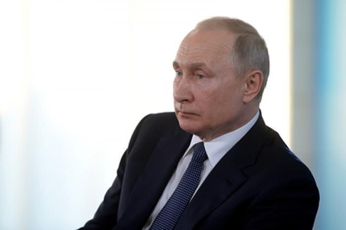 Путин пообещал Италии помочь в борьбе с коронавирусом