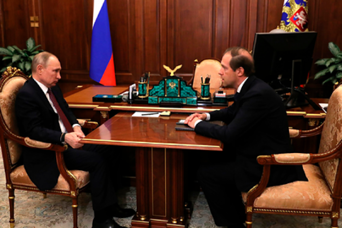 Путин поручил нарастить производство из-за коронавируса