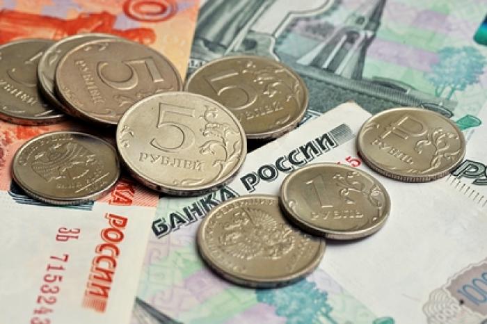 России предрекли бюджетный дефицит из-за падения цен на нефть