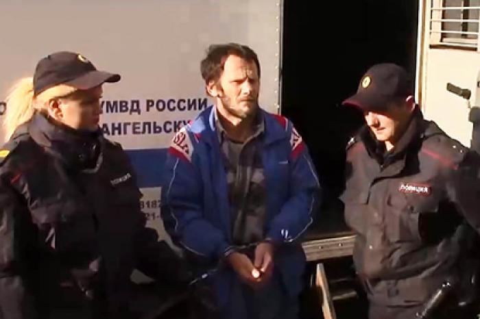 Россиянина приговорили к пожизненному заключению за трех съеденных друзей