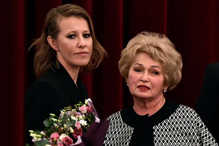 Собчак раскрыла подробности госпитализации матери в Коммунарку