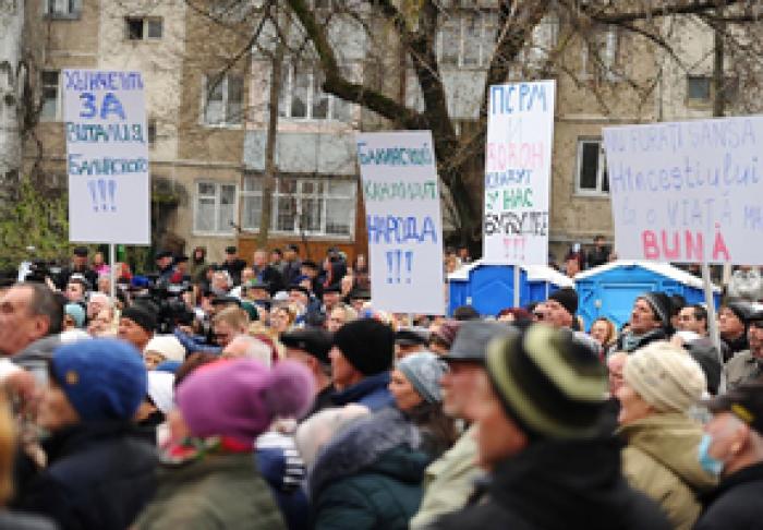 ТЫСЯЧИ СТОРОННИКОВ ПАРТИИ «ШОР» ПРОТЕСТОВАЛИ У АПЕЛЛЯЦИОННОЙ ПАЛАТЫ КИШИНЕВА