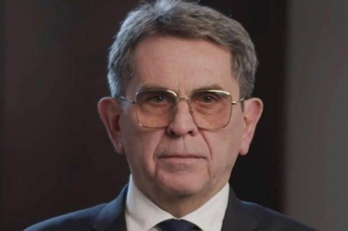 Украинцам пообещали победу над коронавирусом к сезону посадки картошки