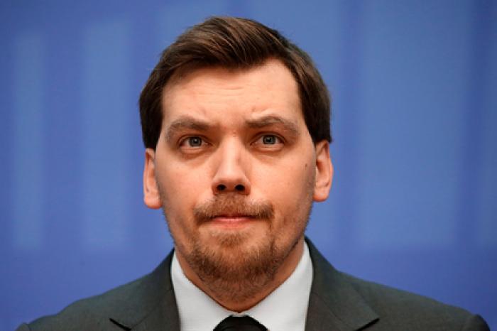 Уволенный премьер Украины призвал отказаться от поиска крайних