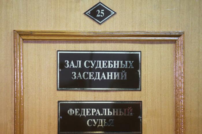 Водитель автобуса вытолкал 94-летнего ветерана и порвал его удостоверение