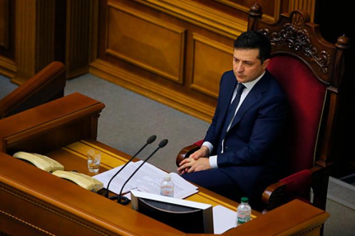 Зеленский одобрил штрафы и тюрьму за нарушение карантина