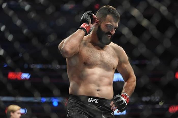 Бывший чемпион UFC помечтал «набить рожу» Федору Емельяненко