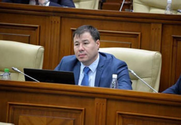 ФОНД СОРОСА В МОЛДОВЕ НАПОМНИЛ ДЕПУТАТУ БОГДАНУ ЦЫРДЯ, ЧТО И ОН БЫЛ СТИПЕНДИАТОМ ФОНДА СОРОСА