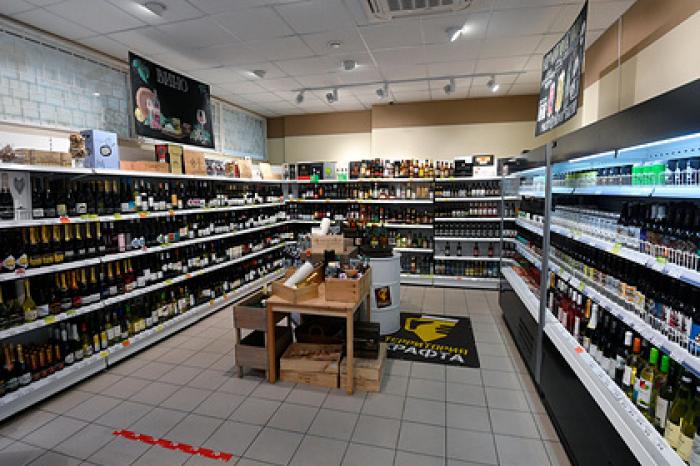 Изменение режима продажи алкоголя в Москве опровергли