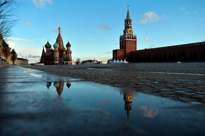 Кремль отреагировал на виртуальные митинги в России из-за коронавируса