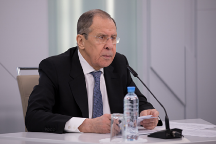 Лавров рассказал о запрете «старших товарищей» просить помощи у России