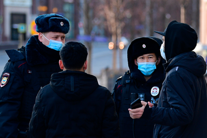 Описан «карантинный рейд» российских полицейских