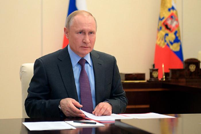 Песков рассказал о частоте проверки Путина на коронавирус