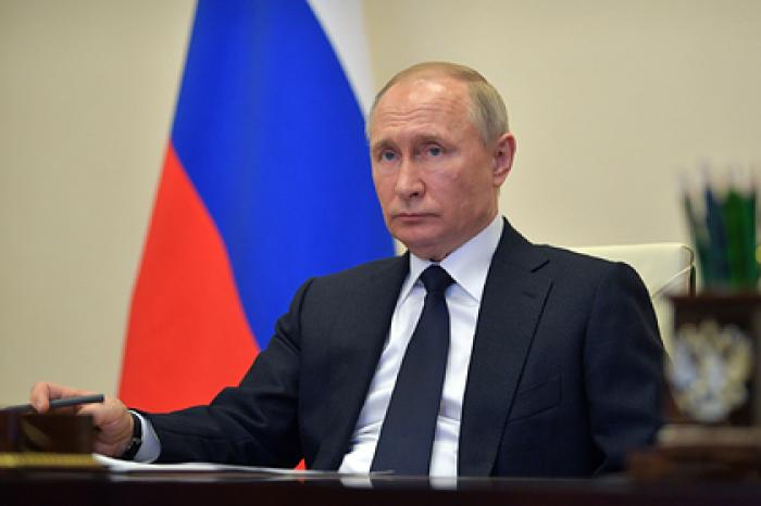 Путин поручил обеспечить проектирование и строительство инфраструктуры