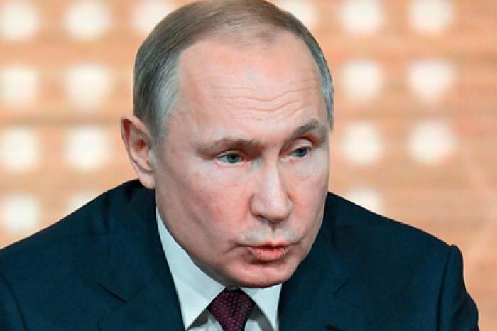 Путин призвал не закрывать все организации «под одну гребенку»