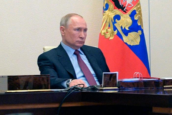 Путин заявил об ухудшении ситуации с коронавирусом в России