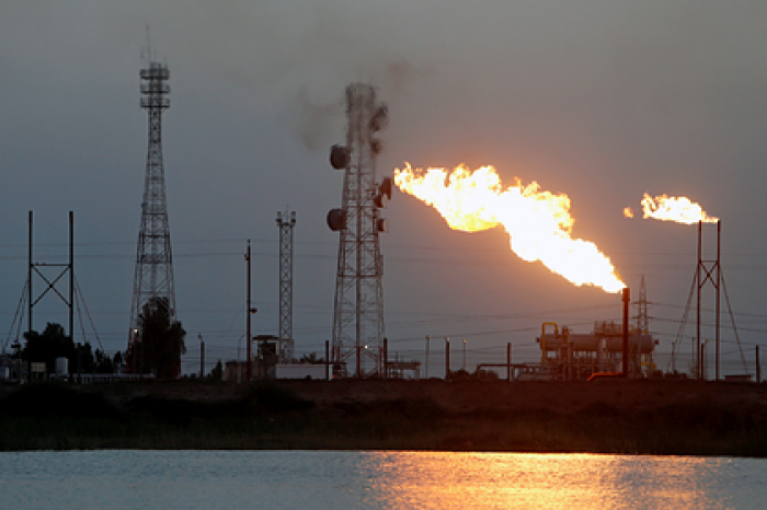 Саудовская Аравия решила срочно спасать цены на нефть