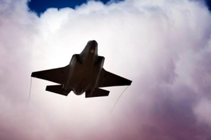 США показали мощь F-35 перед российскими военными в Сирии