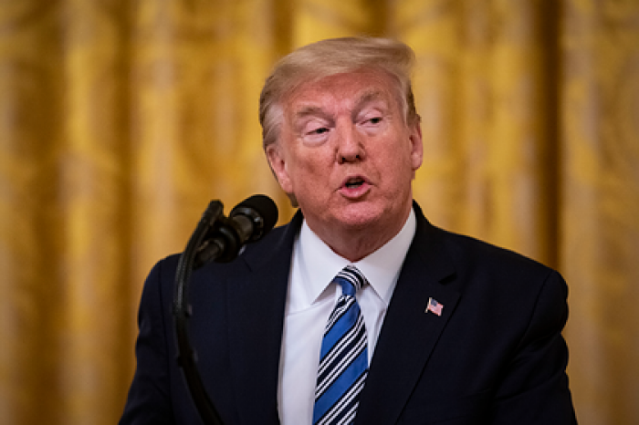 Трамп поручил расследовать возможный сговор ВОЗ и Китая