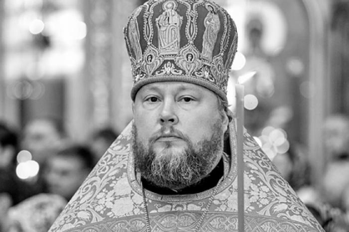 Умер заразившийся коронавирусом настоятель Елоховского собора в Москве