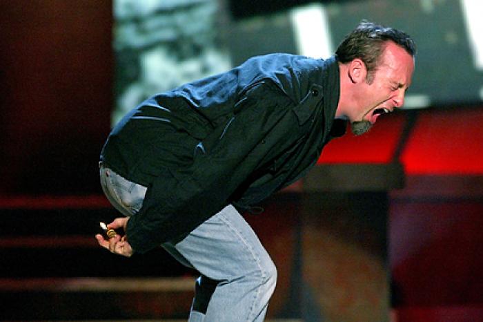 Врач предупредил о распространении коронавируса через газы и был осмеян на ТВ