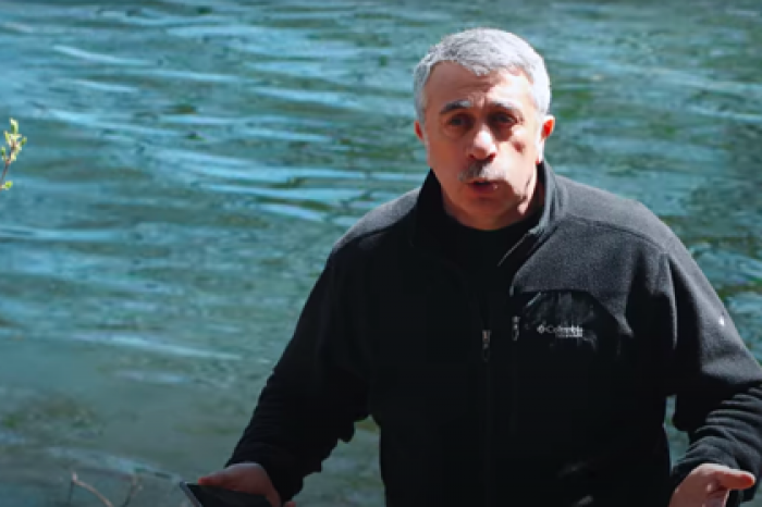 Врач раскрыл правильный способ дезинфекции защитной маски